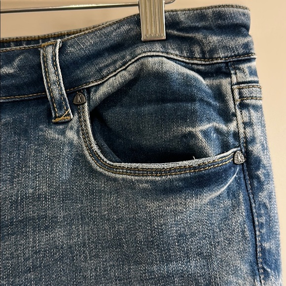 Kut from the Kloth Stella Flare Size 14 jeans - Picture 3 of 9